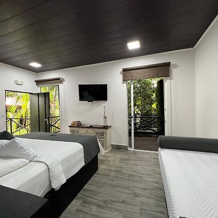 Hotel Boutique Casa Del Rio Ла Фортуна Экстерьер фото
