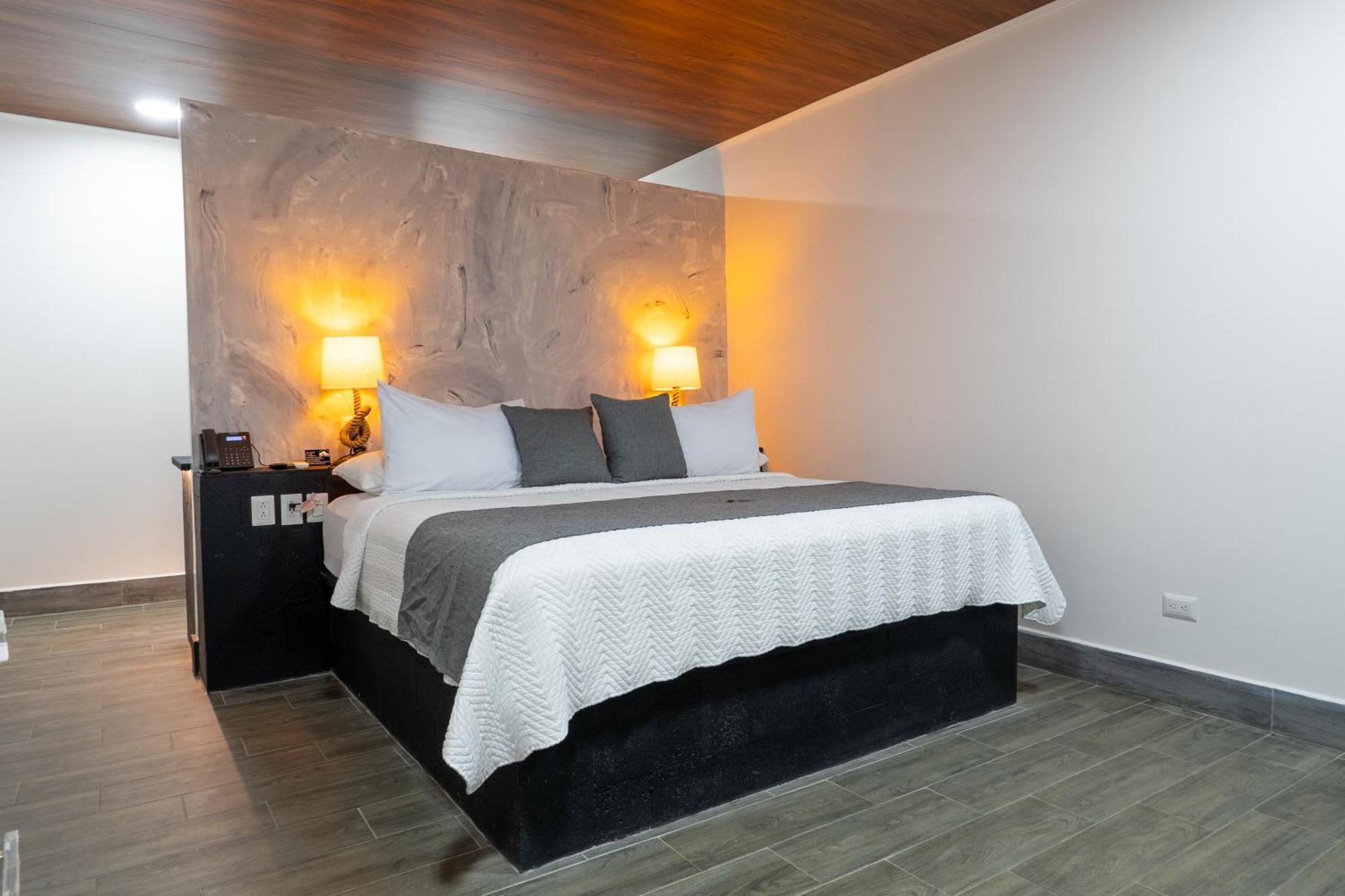 Hotel Boutique Casa Del Rio Ла Фортуна Экстерьер фото