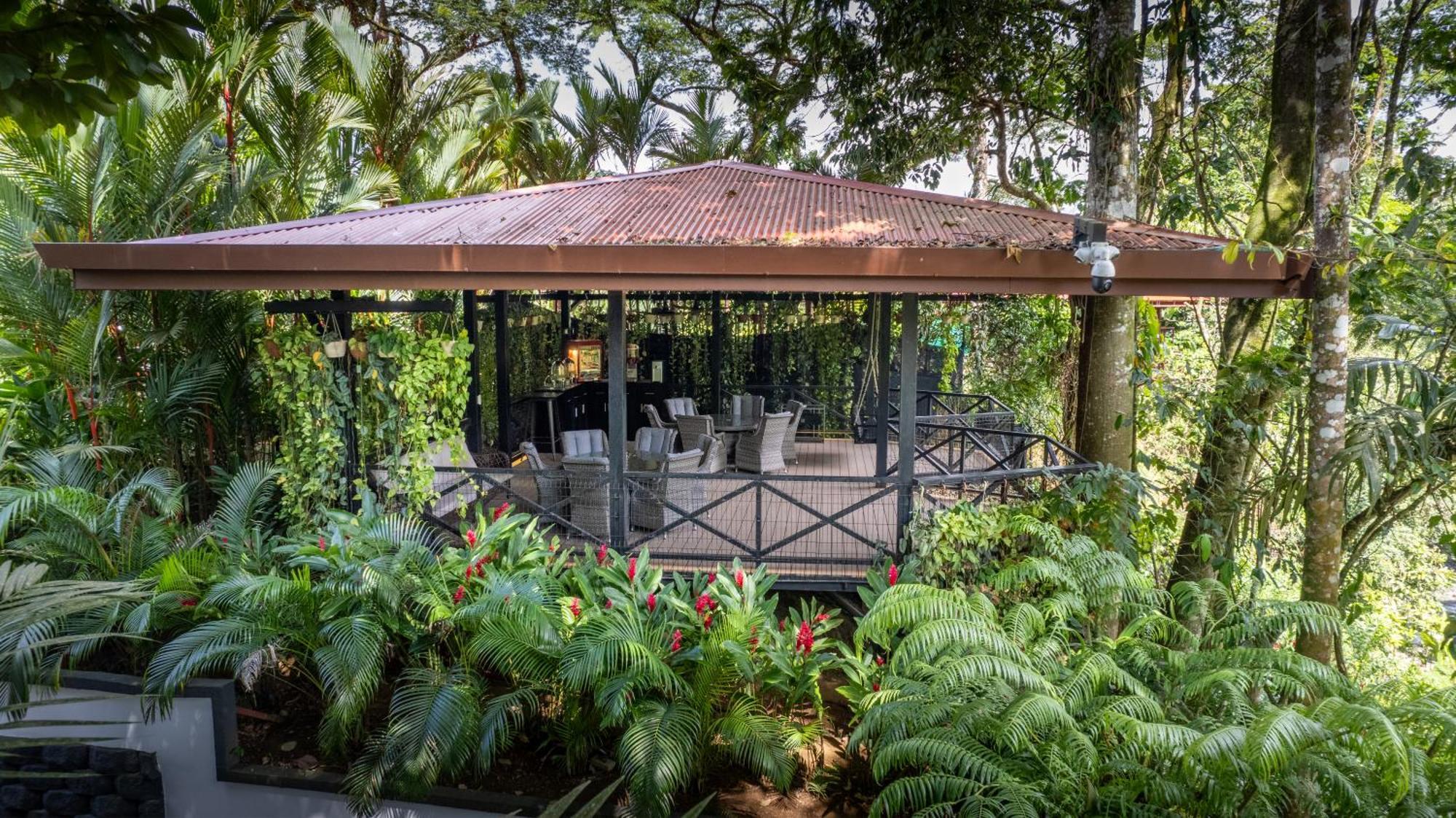 Hotel Boutique Casa Del Rio Ла Фортуна Экстерьер фото